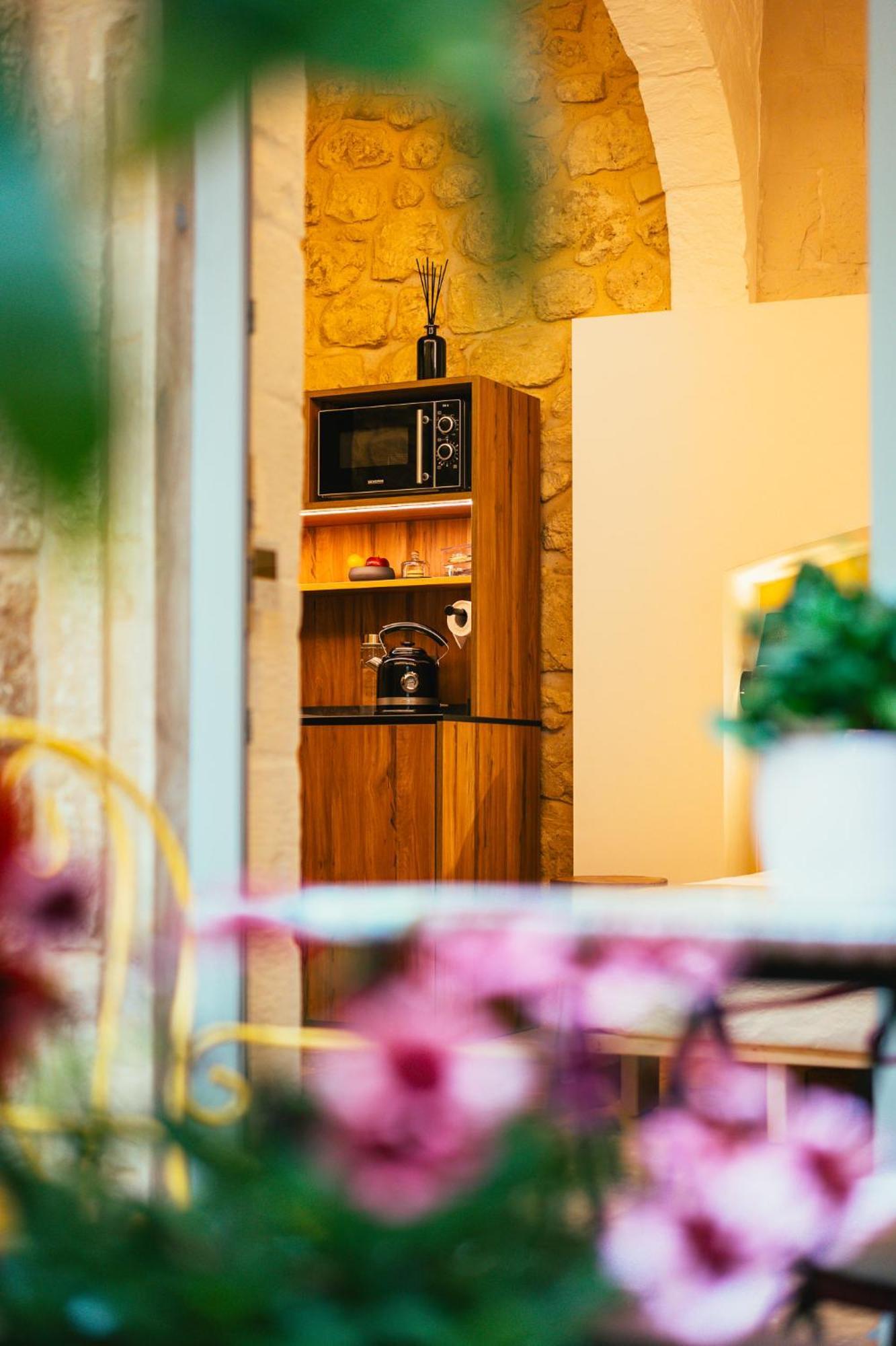 The Heritage Boutique Accommodation Rabat Bagian luar foto