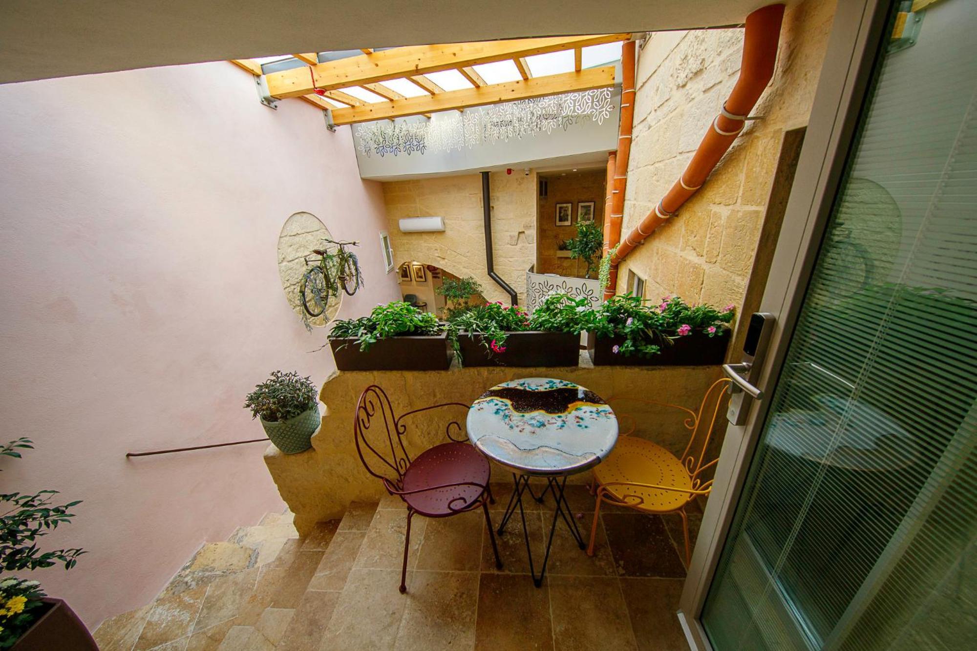 The Heritage Boutique Accommodation Rabat Bagian luar foto